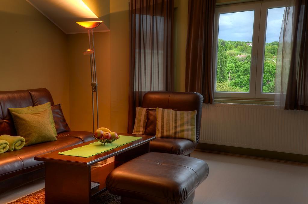Apartments Vila Vrdnik Bagian luar foto