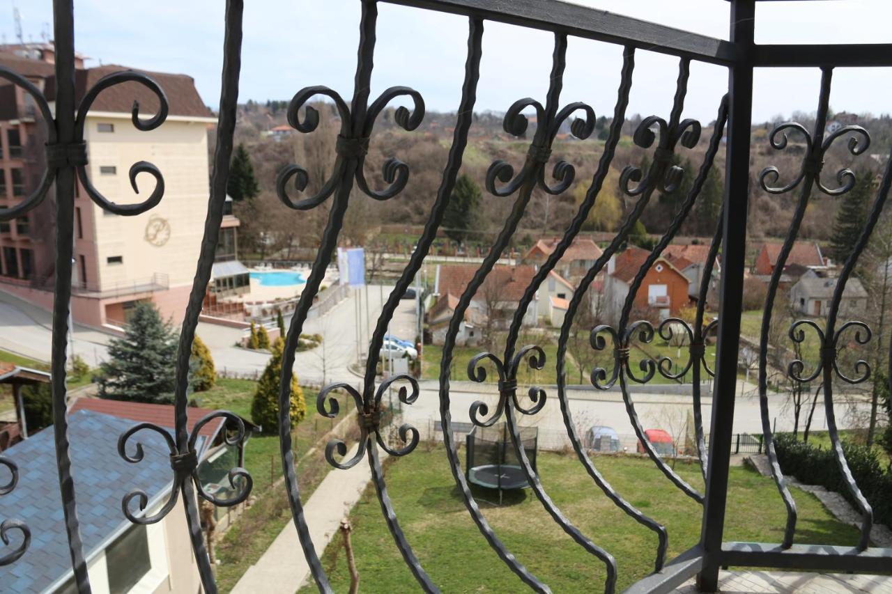 Apartments Vila Vrdnik Bagian luar foto